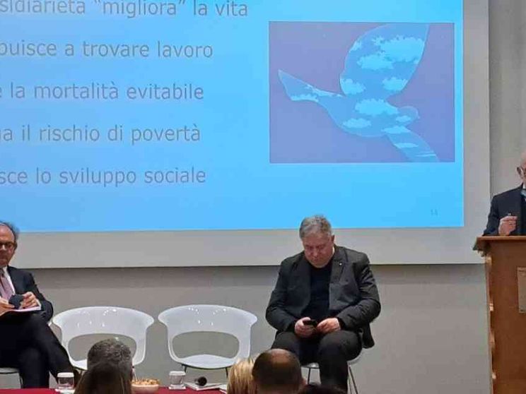 Il non profit vale 84 miliardi di euro