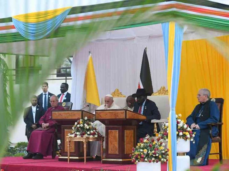 Papa Francesco in Sud Sudan: «Vengo come pellegrino di pace»