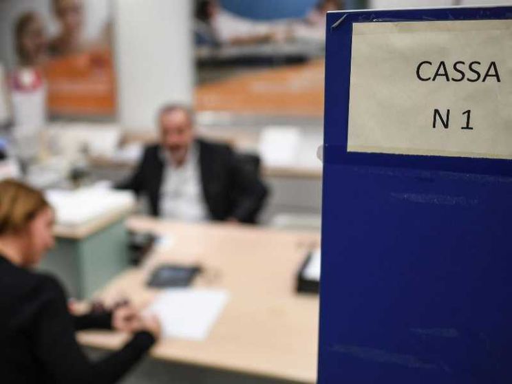 Banche in fuga dai piccoli Comuni: 4 milioni di italiani senza sportello