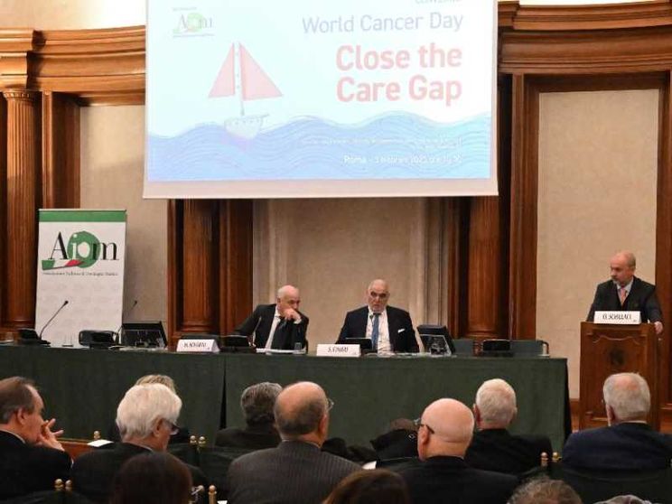 I numeri del cancro: più casi e più costi, tra diseguaglianze e burocrazia
