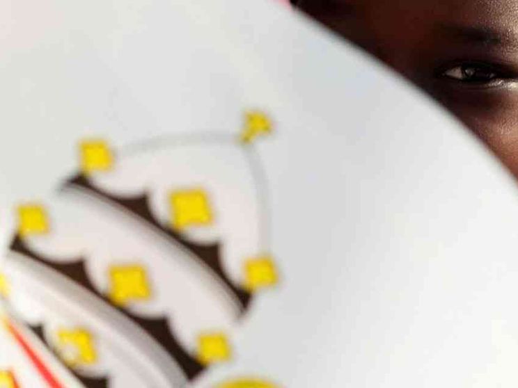 Il Papa alle donne e ai giovani: siate voi a riscrivere la storia di pace