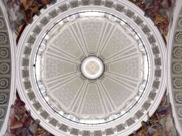 Macerata: la diocesi "accorcia" il nome, senza penalizzare la storia