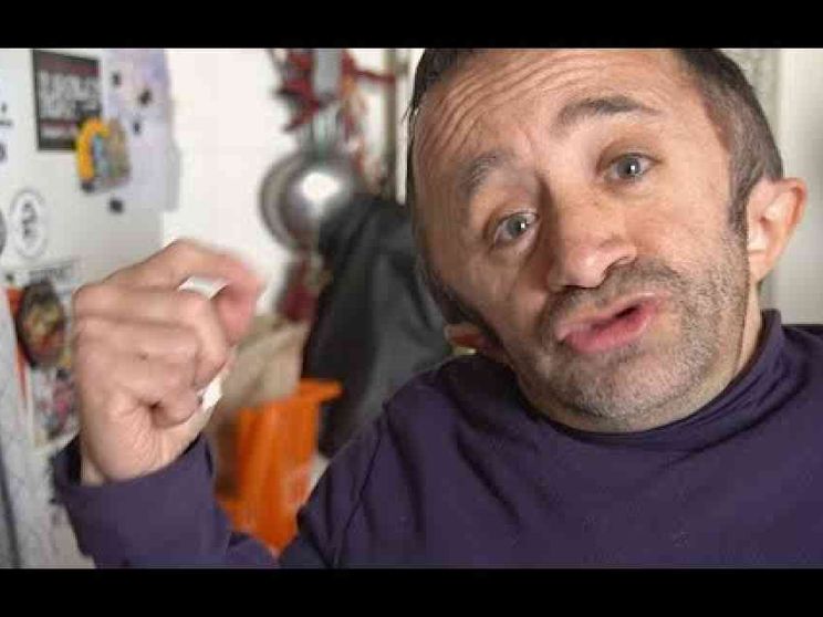 Faccia da cinema, la storia di Fabiano Lioi e della sua malattia rara