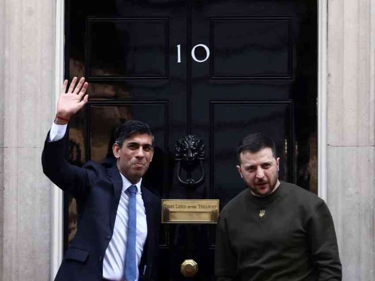 Tour europeo di Zelensky a caccia di armi, soprattutto aerei