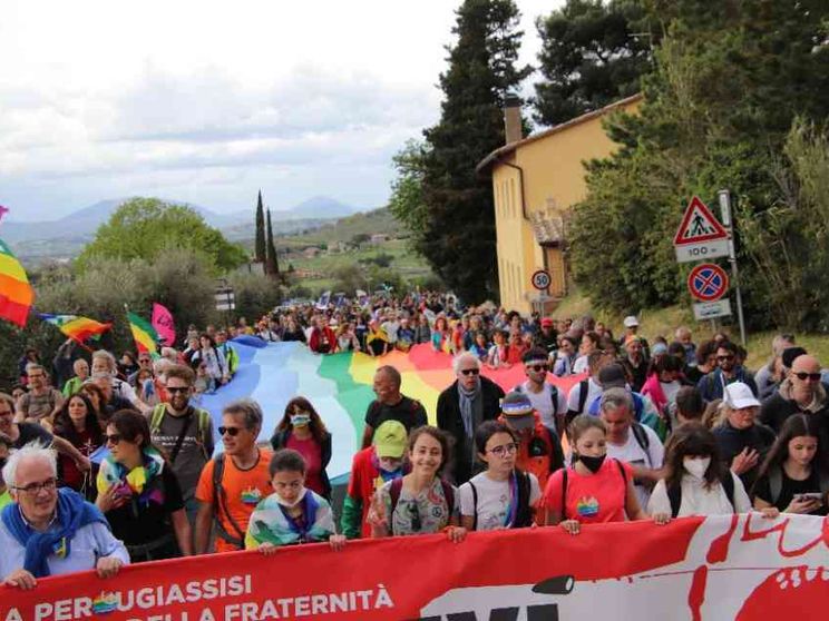 Con il Papa, rinnoviamo l'appello per ottenere il cessate-il-fuoco