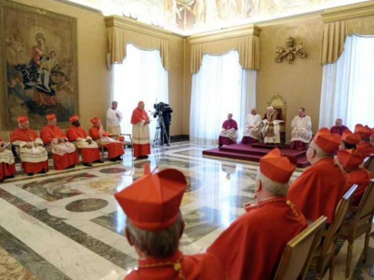 Dieci anni fa la storica rinuncia pronunciata da Benedetto XVI