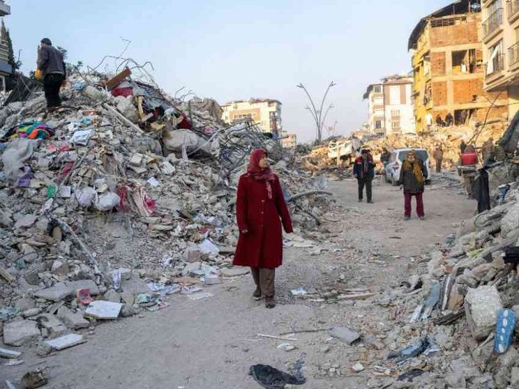 41mila morti, ancora sopravvissuti. Turchia, arrestati cento costruttori