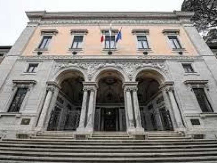 Contratti, quasi il 62% è da rinnovare
