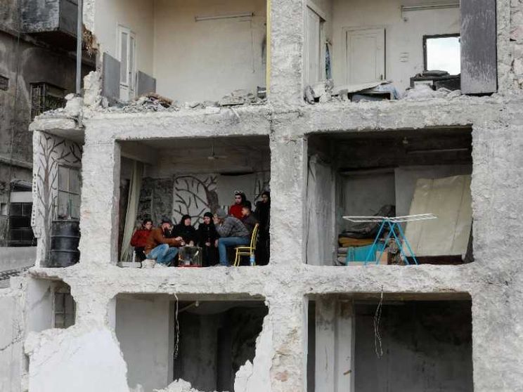 Solidarietà e aiuti: il segretario generale della Cei Baturi in Siria