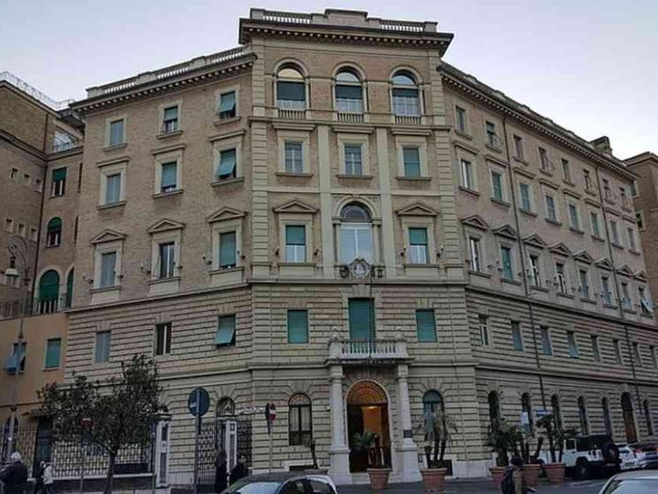 Nuove denunce di abusi. I gesuiti: processo e misure più rigide