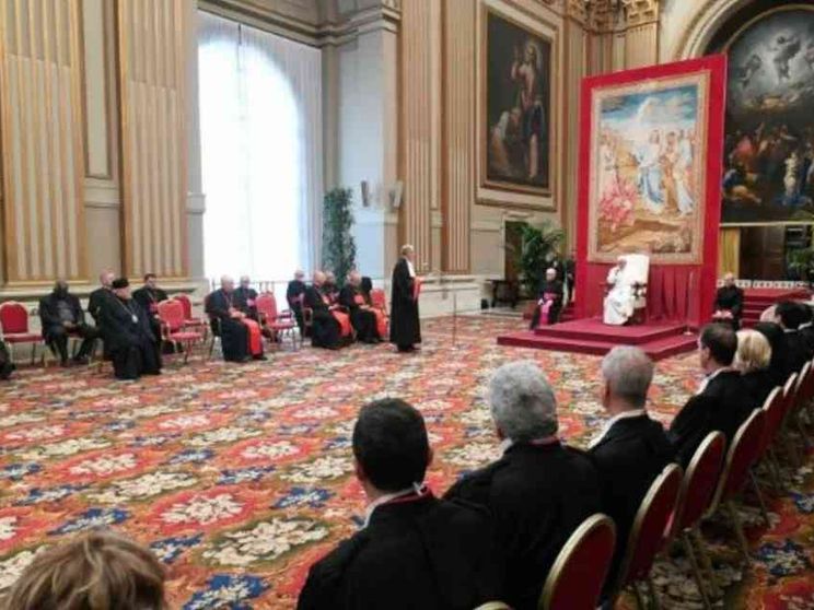 Papa: il problema non sono i processi ma i fatti che li determinano