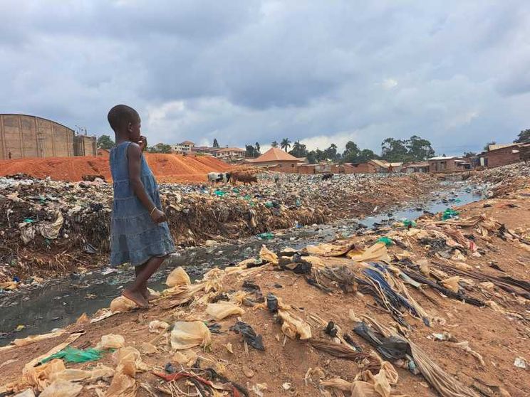 Se questo è un mondo: in Uganda per la difesa dei diritti perduti