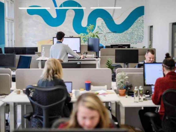 Posti nei Cda e fondi dei dipendenti: la Cisl lancia la raccolta firme