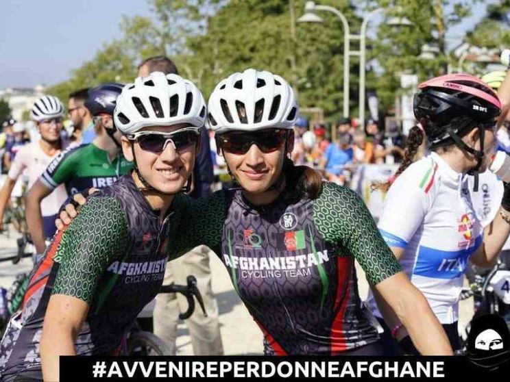 Yulduz e le altre: è sui pedali la strada verso la libertà