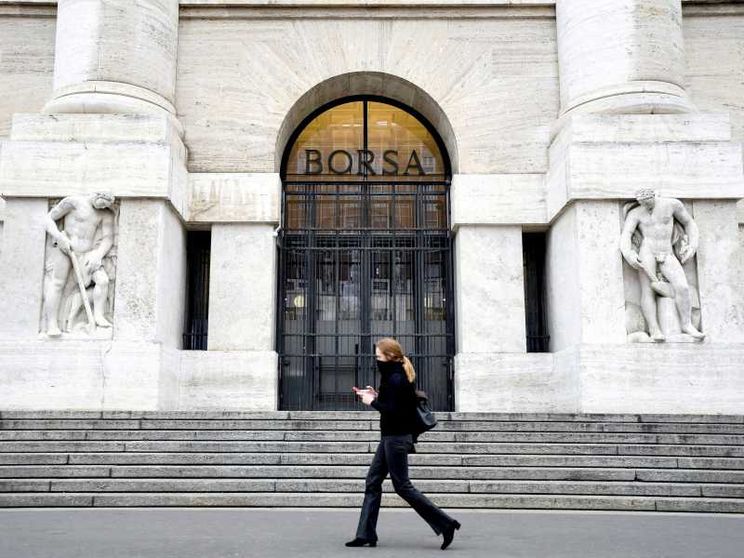 Sulle Borse europee pesa il crack Svb: crollano i titoli bancari