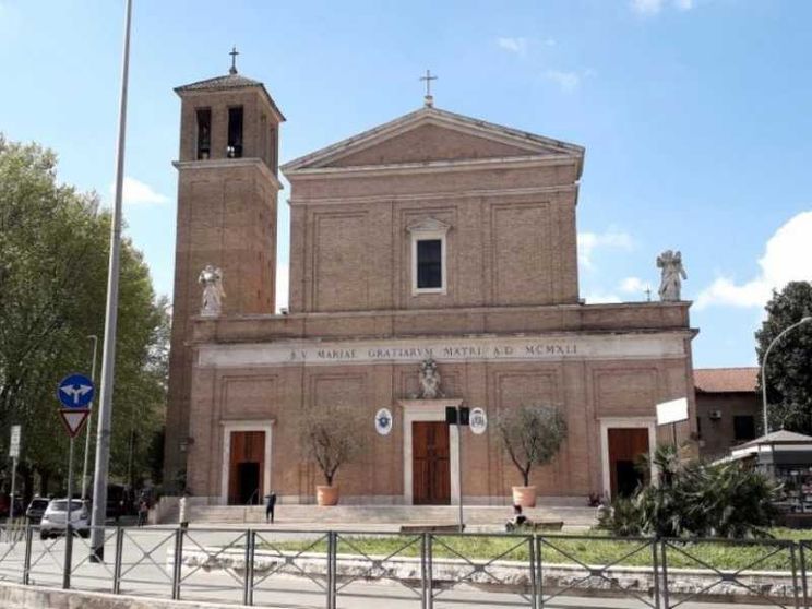 «Oggi il Papa nella nostra parrocchia, incontrerà chi vive nella sofferenza»
