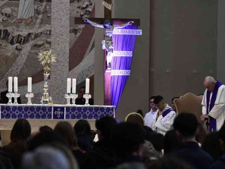 Francesco: il sacramento della Riconciliazione deve essere un incontro di festa