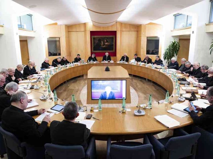 Zuppi alla politica: «Scelte coraggiose senza opportunismi»