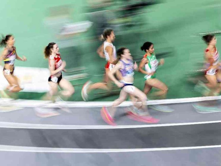 Il veto ai transgender nelle gare femminili: troppo forti per le donne