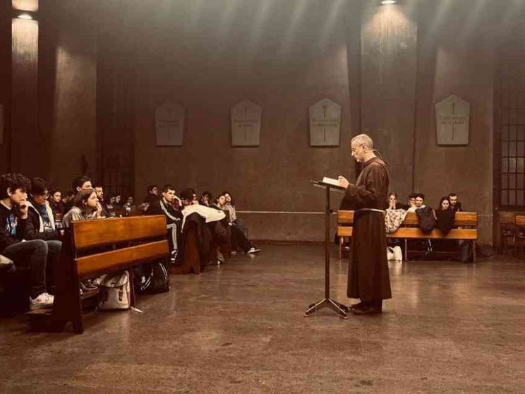 Fra Roberto Pasolini: condividiamo le nostre fragilità, ritroveremo Dio