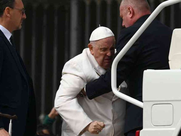 «Infezione respiratoria»: papa Francesco al Policlinico Gemelli