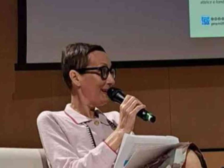 Addio a Ada d'Adamo. Nel suo romanzo la storia di madre di una bambina disabile