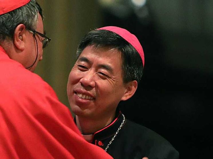 Insediato il nuovo vescovo di Shanghai. Roma informata solo «pochi giorni fa»