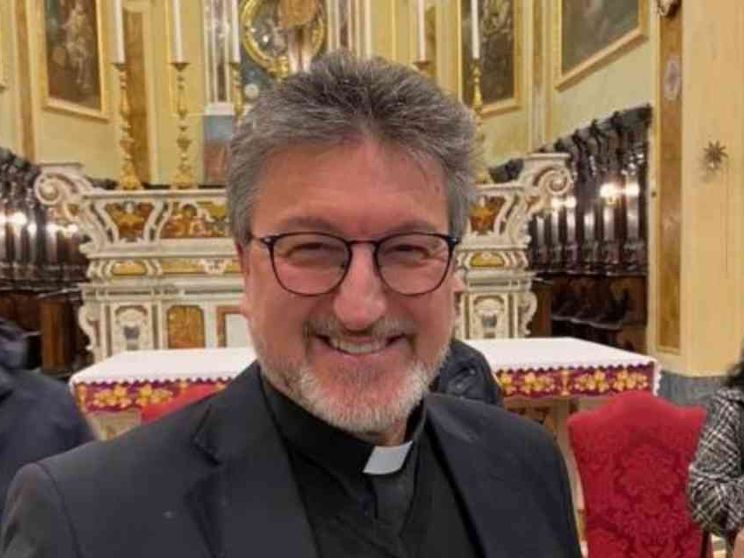 Don Vincenzo Calvosa è il nuovo vescovo di Vallo della Lucania