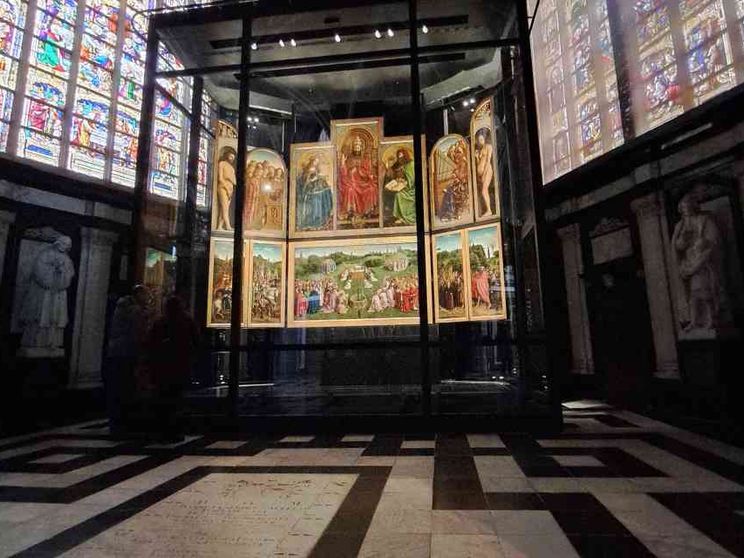 L'altare di Gand fra diritto e rovescio