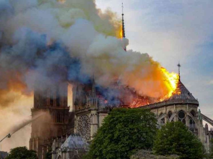 L'annuncio: Notre Dame, rinata dalle fiamme, riapre l’8 dicembre 2024