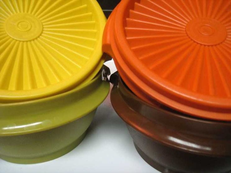 Tupperware vicina al crac: in crisi l'azienda simbolo dei contenitori