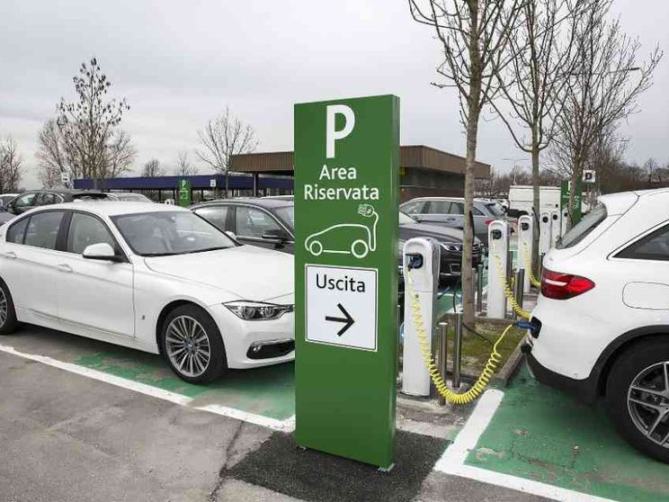 «Transizione per legge?». Ogni salto comporta distruzioni creatrici