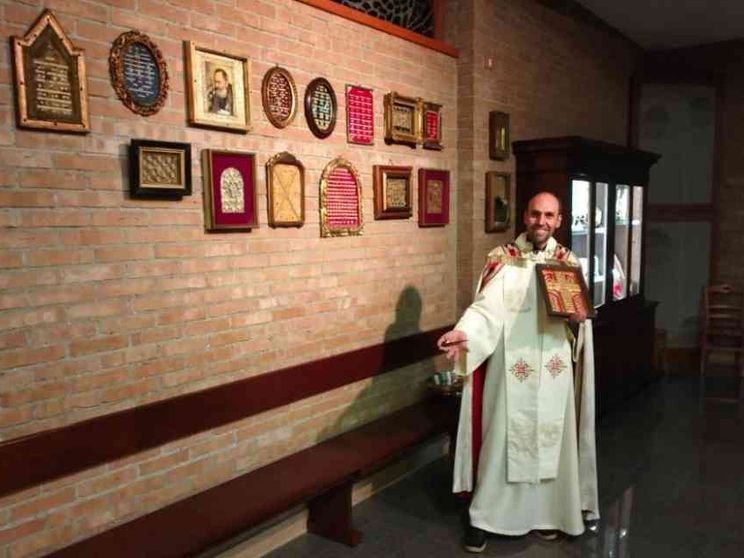 La chiesa delle mille reliquie. «È bello pregare con i santi»