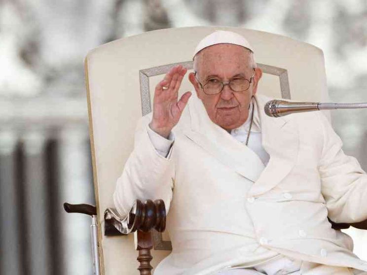 Papa Francesco: non si deve mai uccidere in nome di Dio