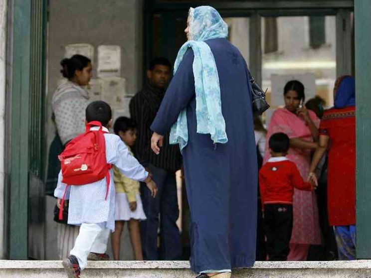 Perché la demografia italiana ha bisogno di figli e di immigrati