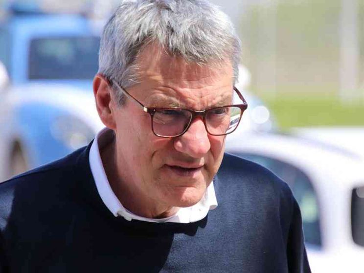 Maurizio Landini: «Folle tagliare il Reddito di cittadinanza»