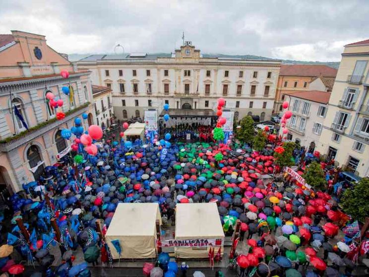 Ecco cosa cambia con il nuovo "decreto lavoro"