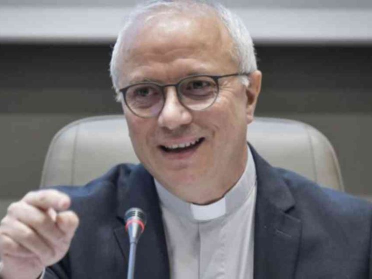 Baturi: comunione e agorà