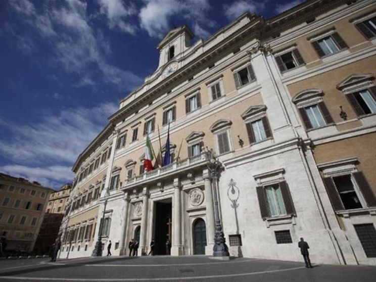 Mini-svolta nucleare, sì alla mozione