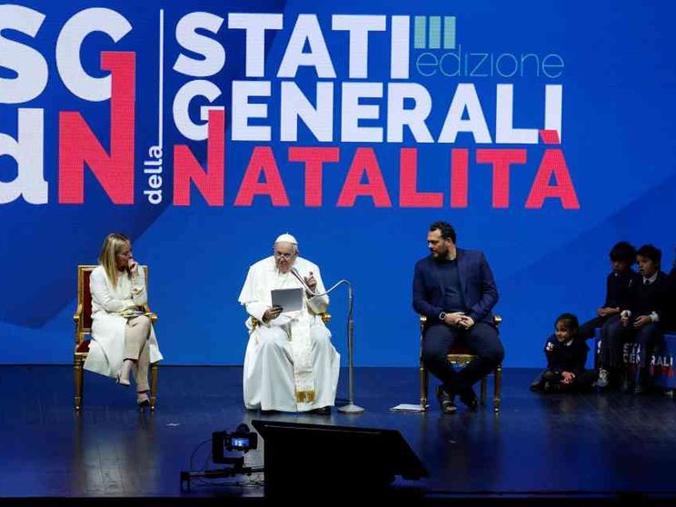 Meloni: la natalità è una priorità assoluta