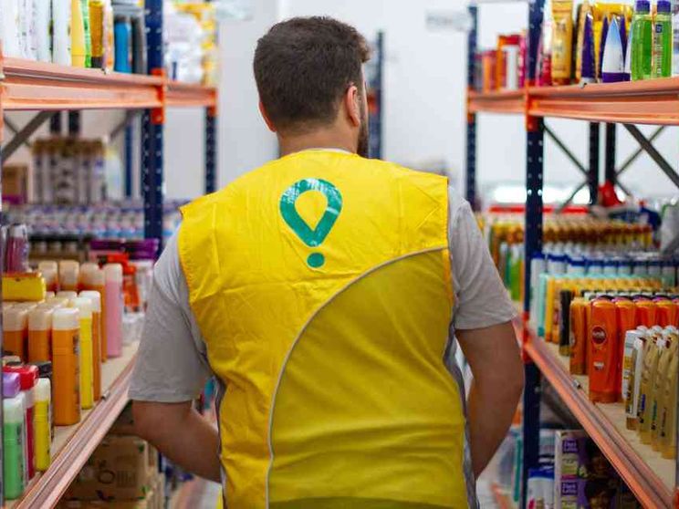 Nelle grandi città è iniziata la lotta all'invasione dei "dark store"