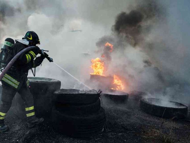 Il commissario antiroghi: «Il problema del ciclo dei rifiuti resta»