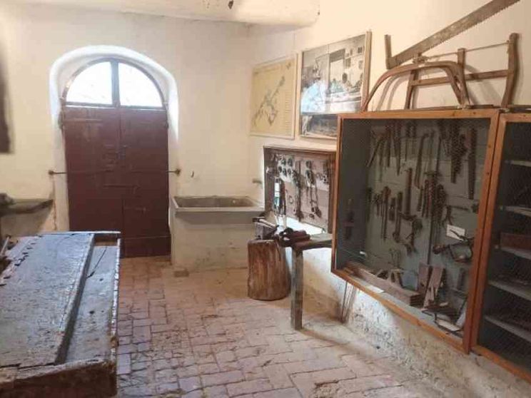 Ritorno nei luoghi di don Milani. Sabato la visita di Mattarella e Zuppi