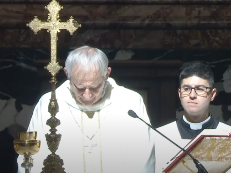 Zuppi alla messa in San Pietro con i vescovi: "Coraggio e unità"