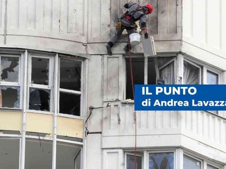 Guerra giorno 461: i droni su Mosca e le tattiche "segrete" delle due parti