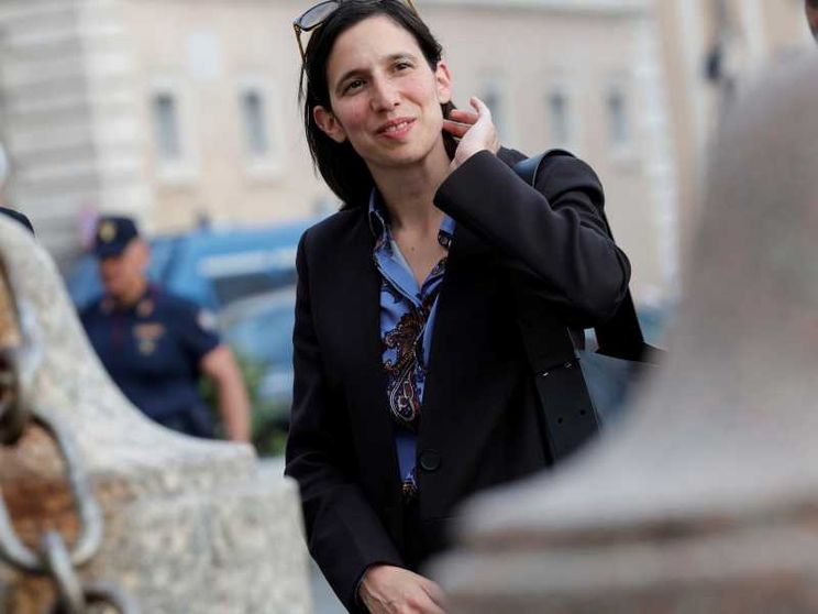 L'Ue fa il pieno di armi, anche con il Pnrr. Pd in confusione