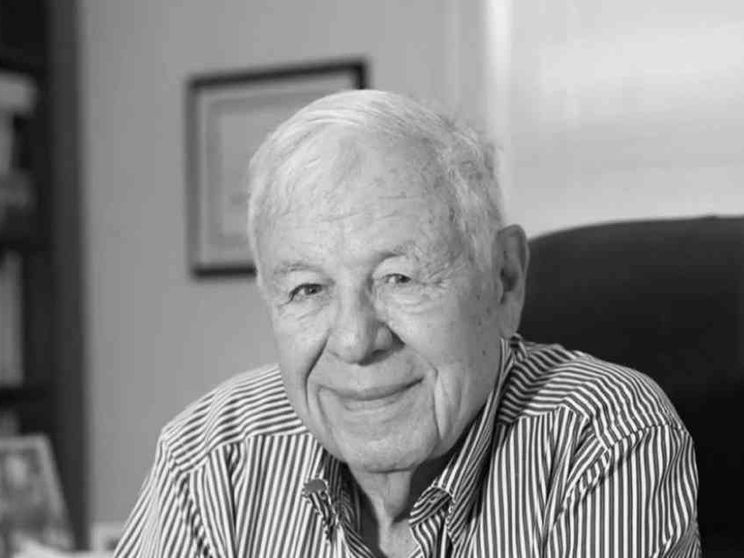 Addio ad Amitai Etzioni, il sociologo del comunitarismo