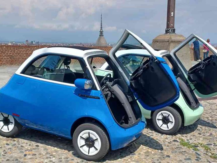 Arriva Microlino, il nuovo quadriciclo elettrico per la città
