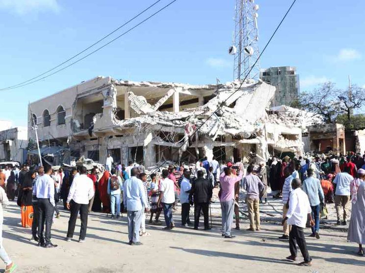 Esplosioni a sud di Mogadiscio: due bimbi tra i 22 morti