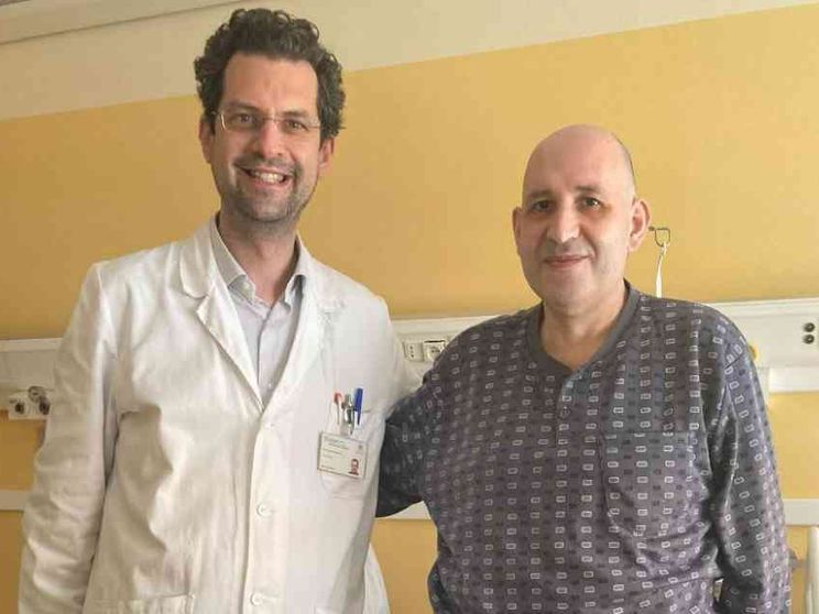 Gli asportano un tumore da 30 chili. «Prima volta in Europa»